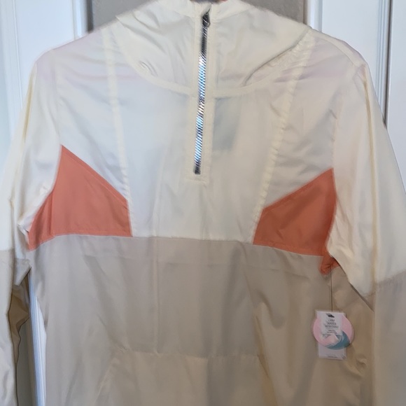 Volcom Windbreaker - Picture 2 of 5